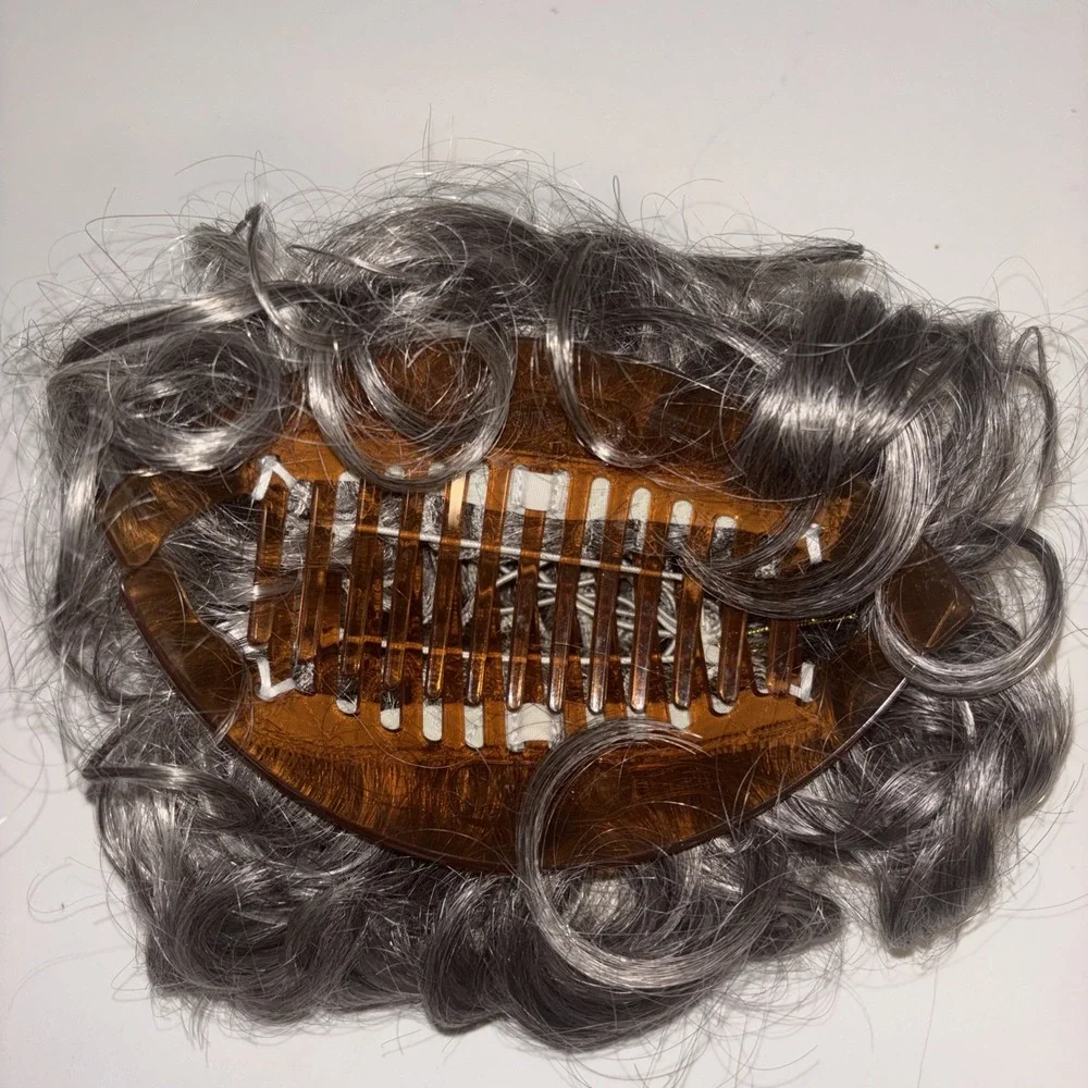 Paula Young Awestruck Clip-On Hairpiece Wavy Full Volume SF 51/60 Grey A3336